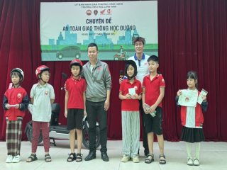 Chuyên đề "Giáo dục an toàn giao thông học đường" tại trường tiểu học Lĩnh Nam